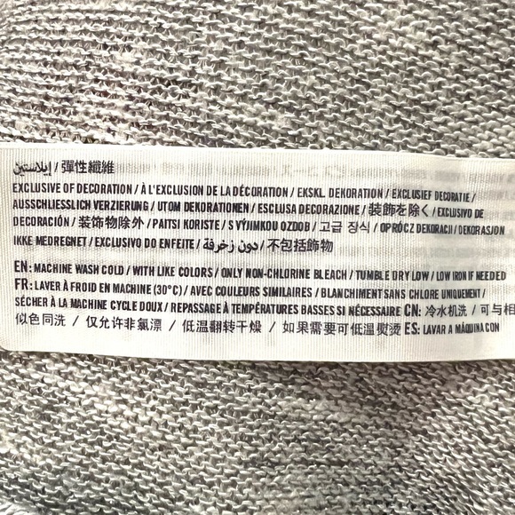 Abercrombie & Fitch Kids size L heather grey w silver stitch long sleeve sweater - Picture 13 of 13